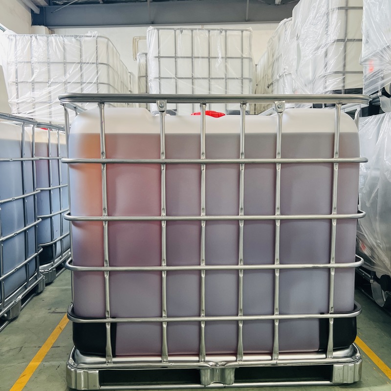 Krystalicznie Przezroczysta Żywica Epoksydowa w Płynie do Komponentów Izolacyjnych Elektrycznych 10-35kV z Mlecznobiałą Lepką Cieczą