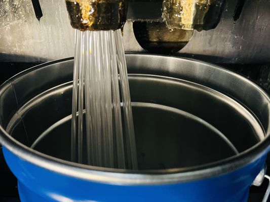 Wytrzymałość Odlewy z żywicy epoksydowej dla wytrzymałości na rozciąganie 60-80N/mm2 Czas trwania Kryształowa ciecz